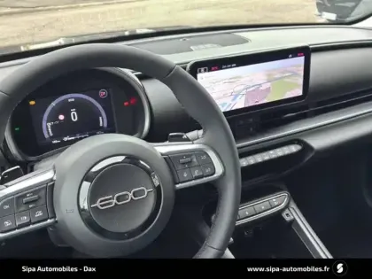 Photo 29 Fiat 600  T-Gen 3 1.2 Hybrid 145ch eDCT6