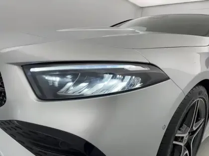 Photo 28 Mercedes Classe A  200 d 8G-DCT