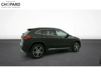 Photo 29 Mercedes GLA  200 7G-DCT