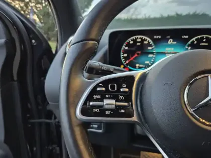 Photo 14 Mercedes GLA  200 7G-DCT