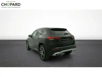 Photo 26 Mercedes GLA  200 7G-DCT