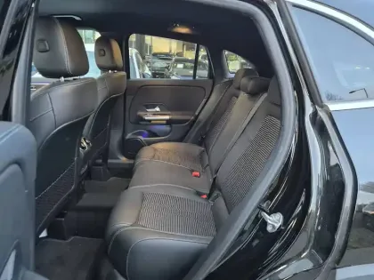 Photo 9 Mercedes GLA  200 7G-DCT