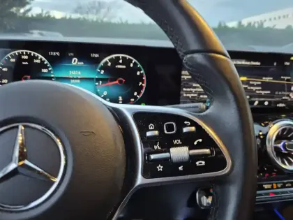 Photo 15 Mercedes GLA  200 7G-DCT