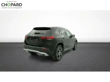 Photo 28 Mercedes GLA  200 7G-DCT