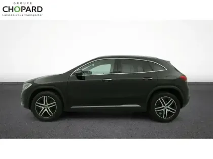 Photo 24 Mercedes GLA  200 7G-DCT