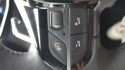 Photo 35 Peugeot 2008  PureTech 130 S&S EAT8