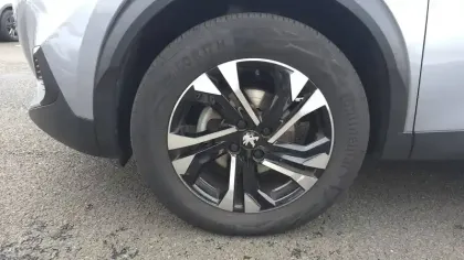 Photo 13 Peugeot 2008  PureTech 130 S&S EAT8