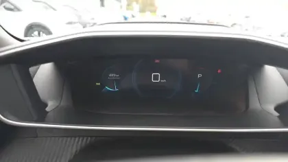 Photo 23 Peugeot 2008  PureTech 130 S&S EAT8