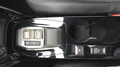 Photo 33 Peugeot 2008  PureTech 130 S&S EAT8