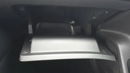 Photo 38 Peugeot 2008  PureTech 130 S&S EAT8