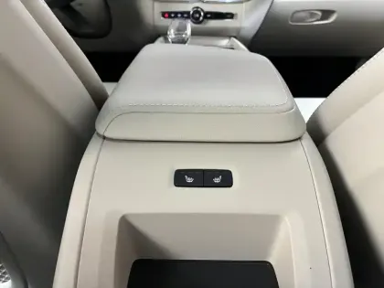 Photo 29 Volvo Xc60  T8 AWD Hybride rechargeable 310 ch+145 ch Geartronic 8