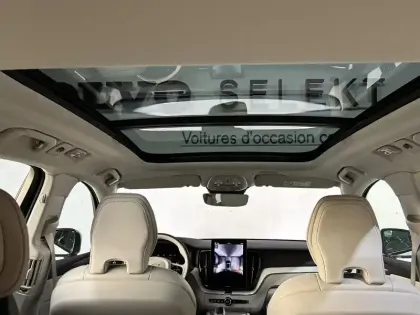 Photo 23 Volvo Xc60  T8 AWD Hybride rechargeable 310 ch+145 ch Geartronic 8