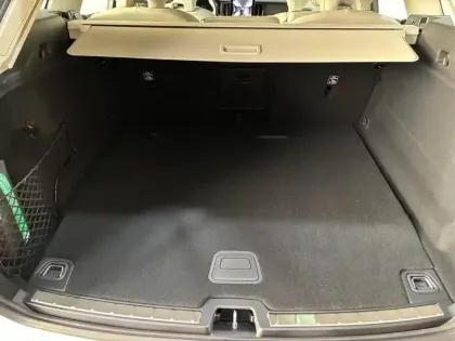 Photo 20 Volvo Xc60  T8 AWD Hybride rechargeable 310 ch+145 ch Geartronic 8