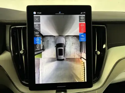 Photo 13 Volvo Xc60  T8 AWD Hybride rechargeable 310 ch+145 ch Geartronic 8