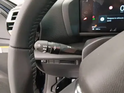 Photo 19 Citroën C4  Hybride 145 e-DCS6