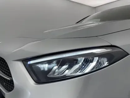 Photo 26 Mercedes Classe A  180 d 8G-DCT