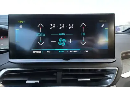 Photo 22 Peugeot 3008  Hybrid4 300 e-EAT8