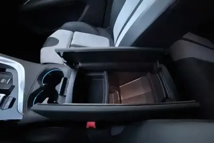 Photo 28 Peugeot 3008  Hybrid4 300 e-EAT8