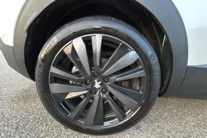 Photo 14 Peugeot 3008  Hybrid4 300 e-EAT8