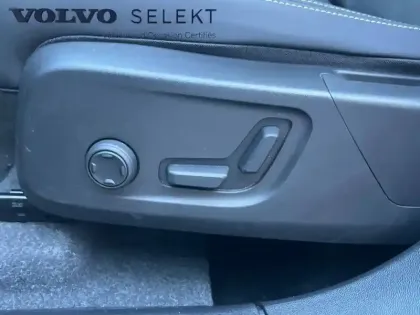 Photo 20 Volvo Xc40  B3 163 ch DCT7