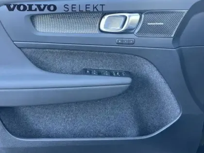 Photo 18 Volvo Xc40  B3 163 ch DCT7