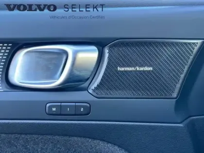 Photo 19 Volvo Xc40  B3 163 ch DCT7