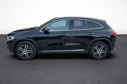 Photo 2 Mercedes GLA  200 d 8G-DCT