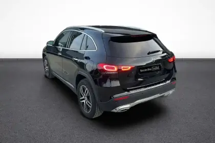 Photo 3 Mercedes GLA  200 d 8G-DCT