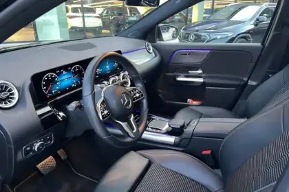 Photo 25 Mercedes GLA  200 d 8G-DCT