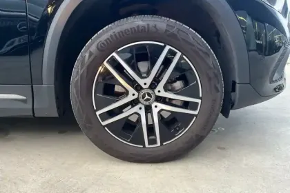 Photo 14 Mercedes GLA  200 d 8G-DCT