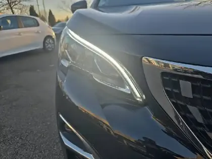 Photo 15 Peugeot 3008  Puretech 130ch S&S EAT8