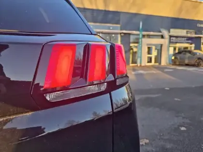 Photo 16 Peugeot 3008  Puretech 130ch S&S EAT8