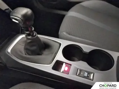 Photo 21 Peugeot 2008  PureTech 130 S&S BVM6