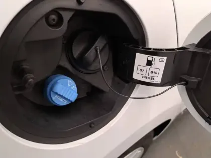 Photo 19 Renault Clio  Blue dCi 85