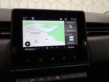 Photo 77 Renault Clio Gén. V (BJA) Ph1 Business Réversible 5