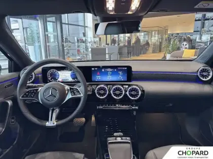 Photo 11 Mercedes Classe A  250 e Hybrid EQ 8G-DCT