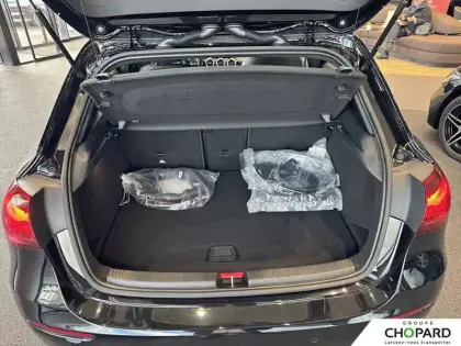 Photo 7 Mercedes Classe A  250 e Hybrid EQ 8G-DCT