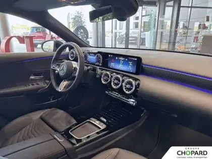 Photo 12 Mercedes Classe A  250 e Hybrid EQ 8G-DCT