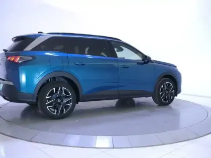 Photo 4 Peugeot 5008  Hybrid 136 e-DCS6