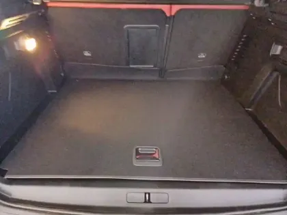 Photo 5 Peugeot 3008  Hybrid4 300 e-EAT8