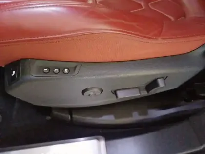 Photo 23 Peugeot 3008  Hybrid4 300 e-EAT8