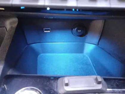 Photo 33 Peugeot 3008  Hybrid4 300 e-EAT8