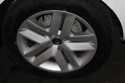 Photo 49 Renault Clio  Blue dCi 100 - 21N