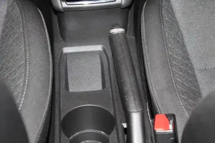 Photo 18 Renault Clio  Blue dCi 100 - 21N