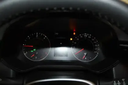 Photo 29 Renault Clio  Blue dCi 100 - 21N