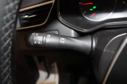 Photo 30 Renault Clio  Blue dCi 100 - 21N