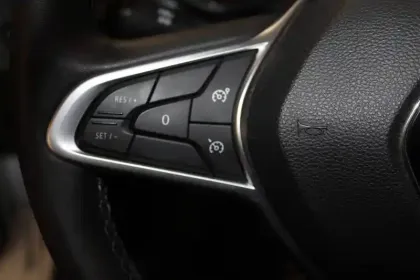 Photo 39 Renault Clio  Blue dCi 100 - 21N