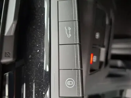 Photo 49 Renault Austral  full hybrid E-Tech 200 ch