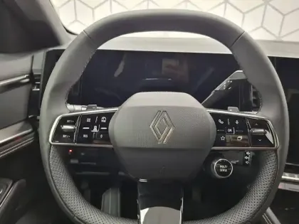 Photo 46 Renault Austral  full hybrid E-Tech 200 ch