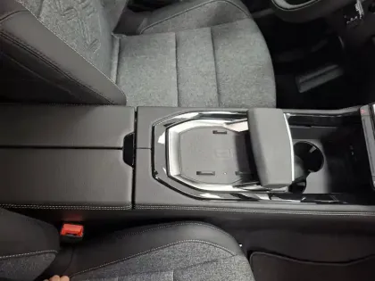 Photo 43 Renault Austral  full hybrid E-Tech 200 ch